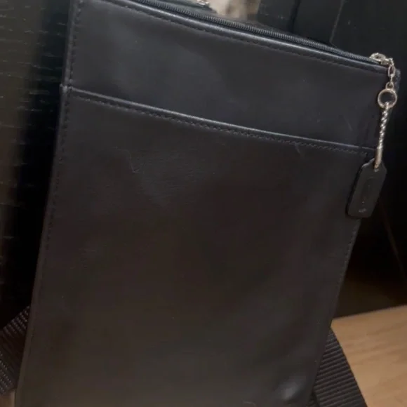 ๐ฝ๐ก๐๐๐ ๐พ๐ค๐๐๐ ๐พ๐ง๐ค๐จ๐จ๐๐ค๐๐ฎ ๐ค - Picture 1 of 3